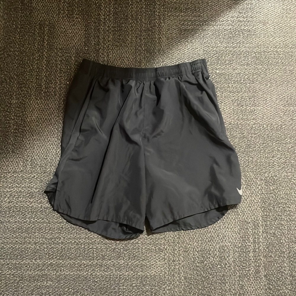 NIKE,SMALL, BLACK